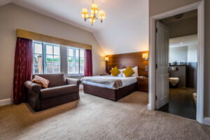 best-pub-hotel-restaurant-bar-radlett-london-north-hertfordshire-sunday-roast-rugby-football-showing-live-dinner-lunch-family-dog-friendly-wedding-party-venue-meeting-event-corporate-brunch-christmas-day